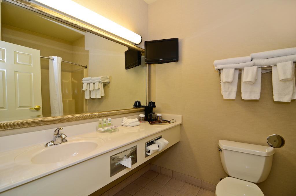 Country Inn & Suites By Radisson, Stevens Point, Wi Pokoj fotografie