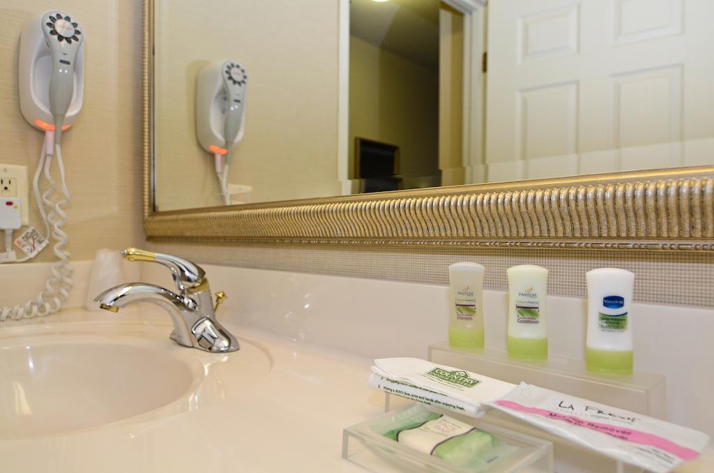 Country Inn & Suites By Radisson, Stevens Point, Wi Pokoj fotografie