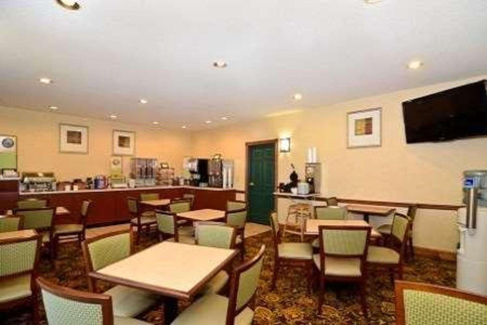 Country Inn & Suites By Radisson, Stevens Point, Wi Exteriér fotografie