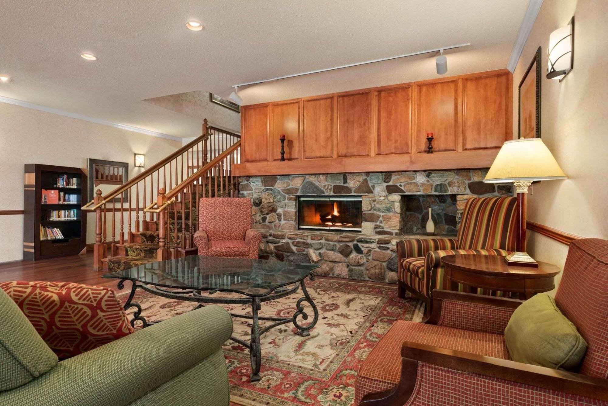 Country Inn & Suites By Radisson, Stevens Point, Wi Exteriér fotografie