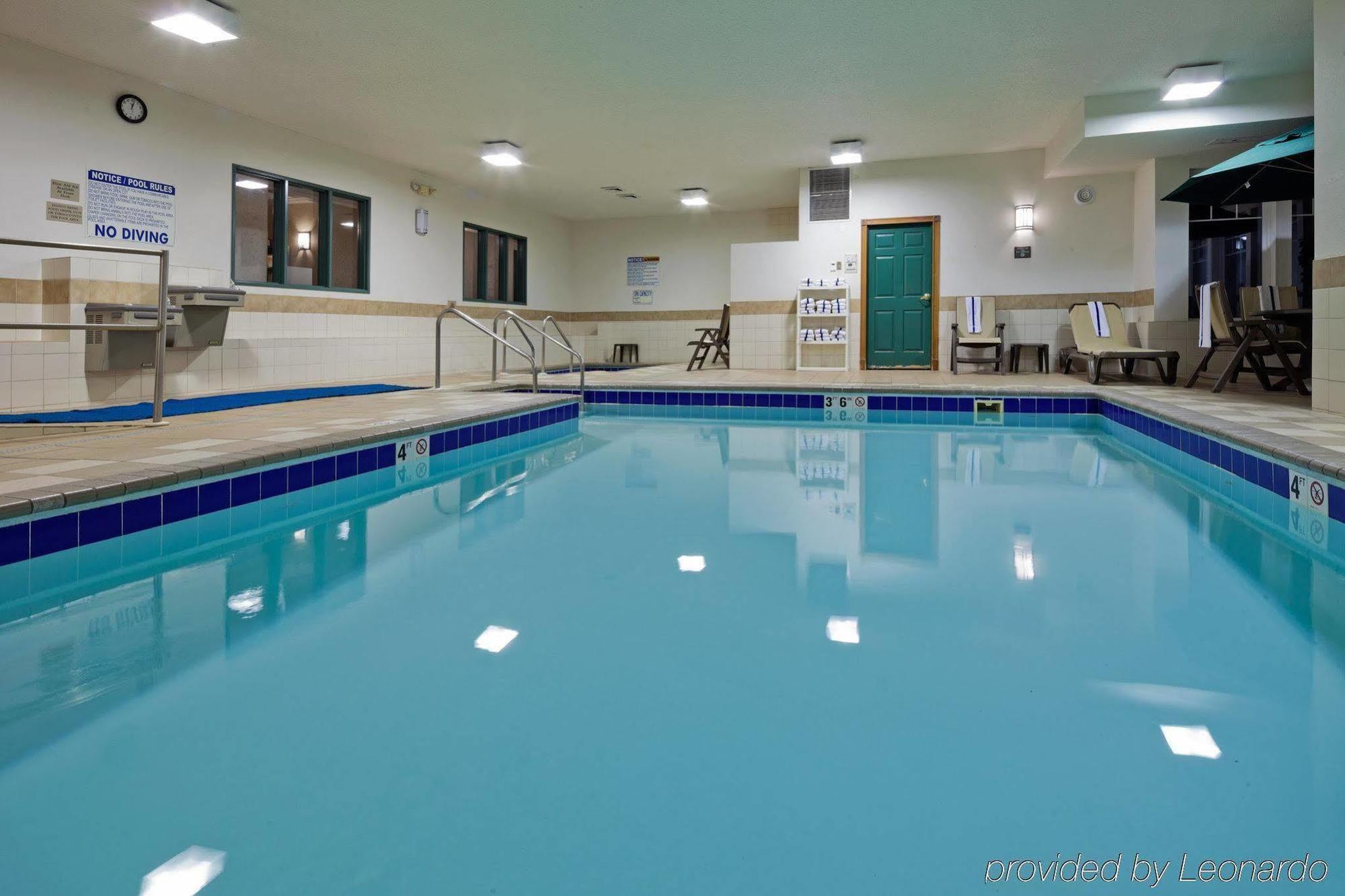 Country Inn & Suites By Radisson, Stevens Point, Wi Exteriér fotografie